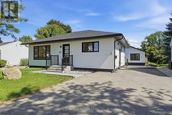 1831 HAIG DRIVE S Ottawa, ON K1G 2J2