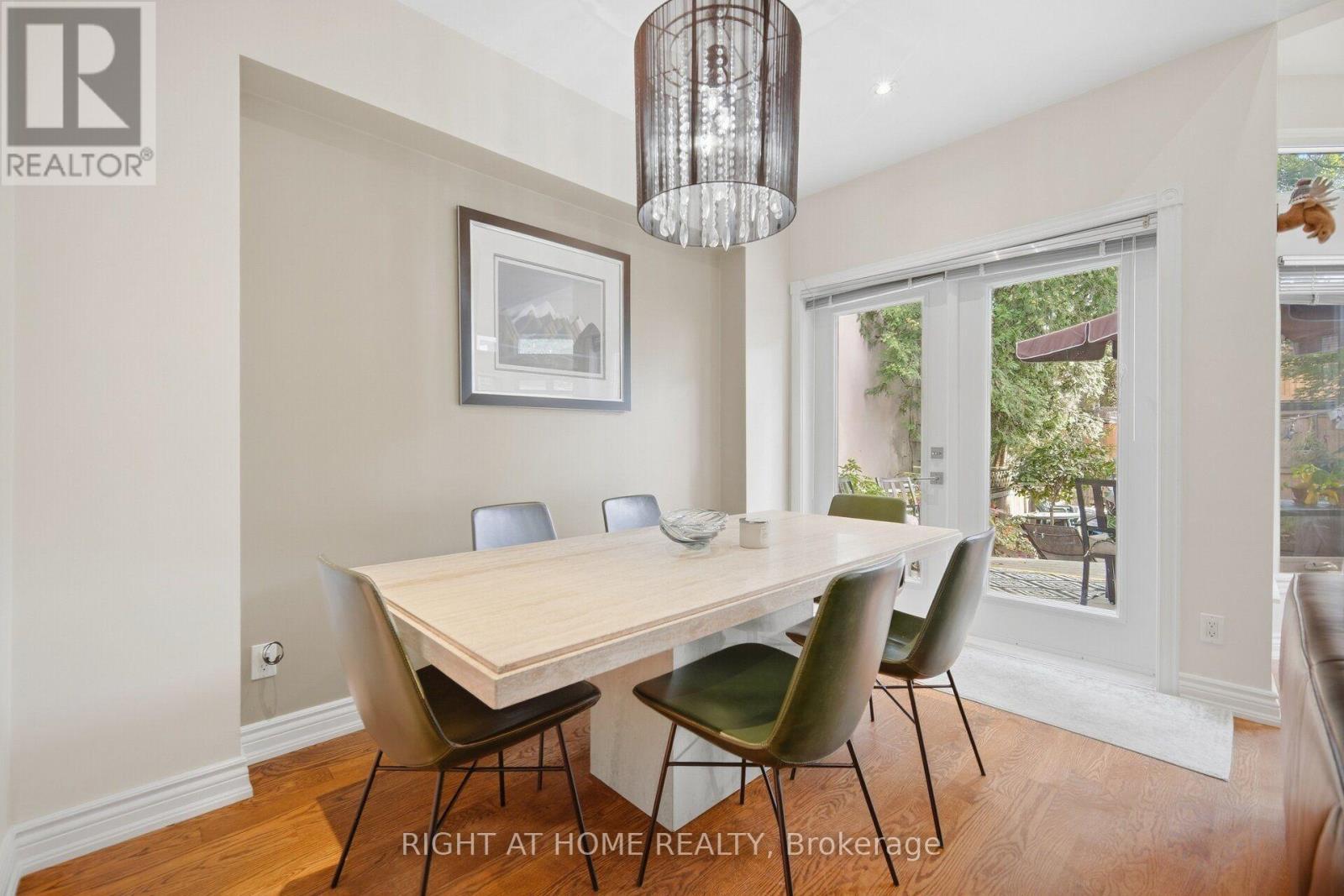Dining Room - 219 Broadway Avenue, Toronto, ON