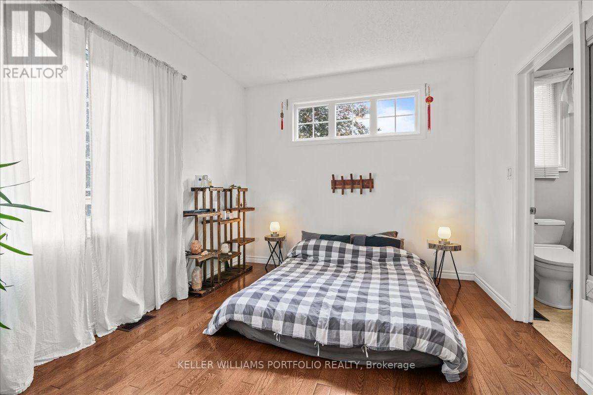 51 Squire Fletcher Drive, Clarington, ON