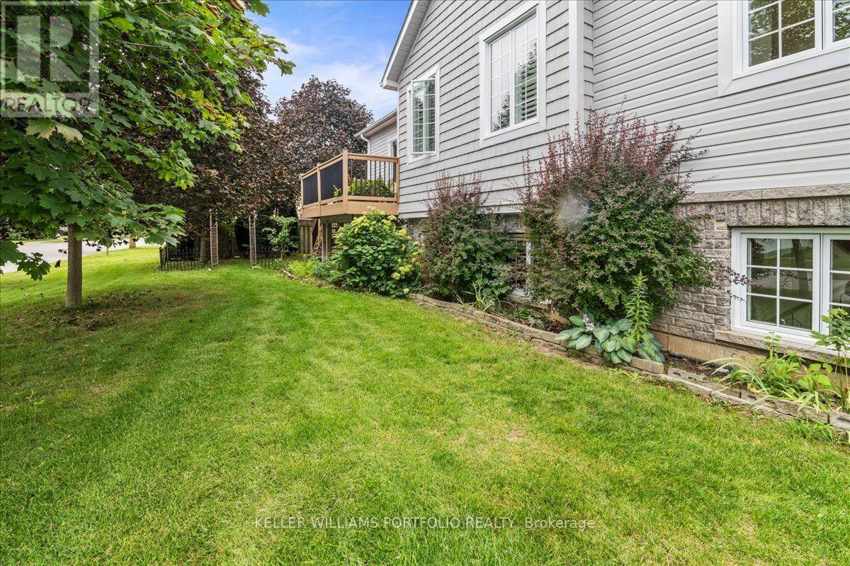 51 Squire Fletcher Drive, Clarington, ON