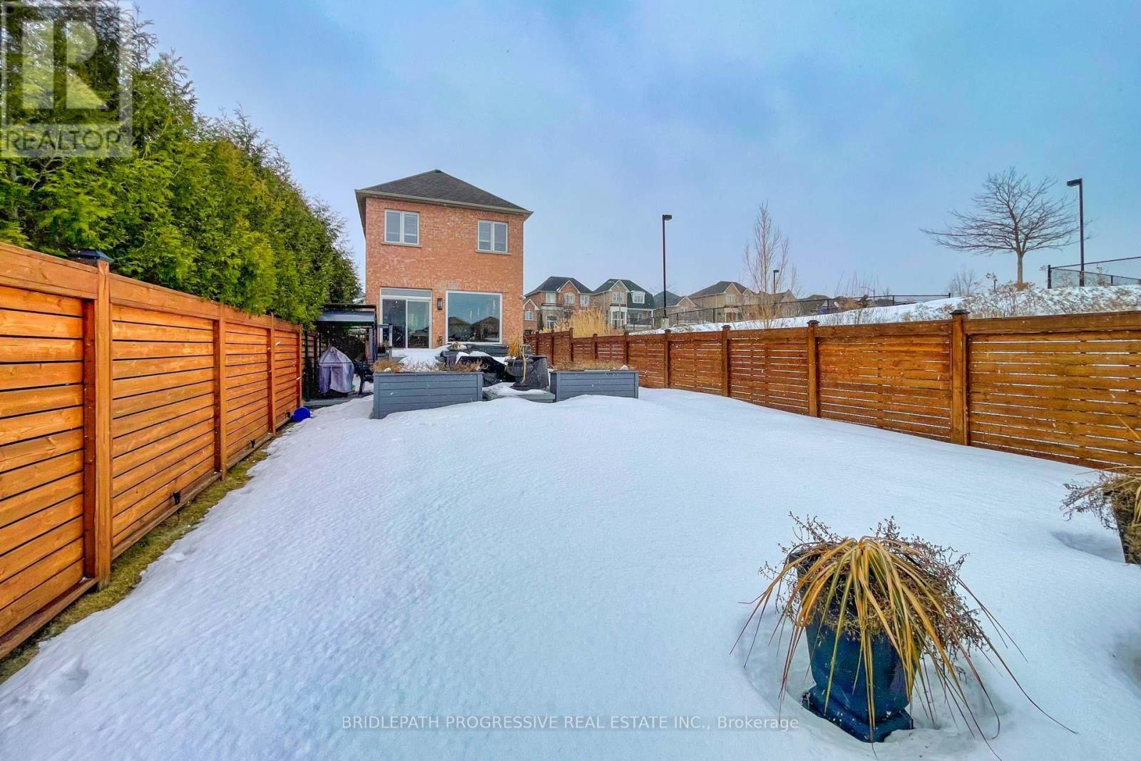 64 Sir Sanford Fleming Way, Vaughan, ON