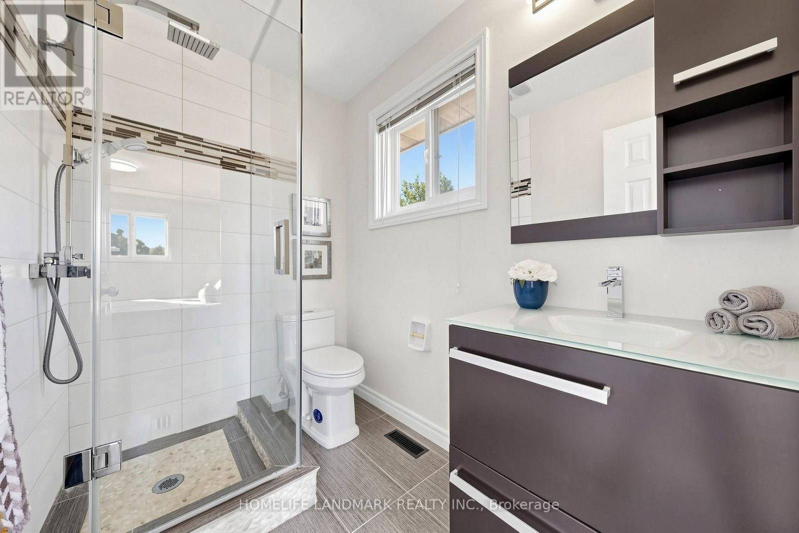 23 Hashbury Place, Markham, ON