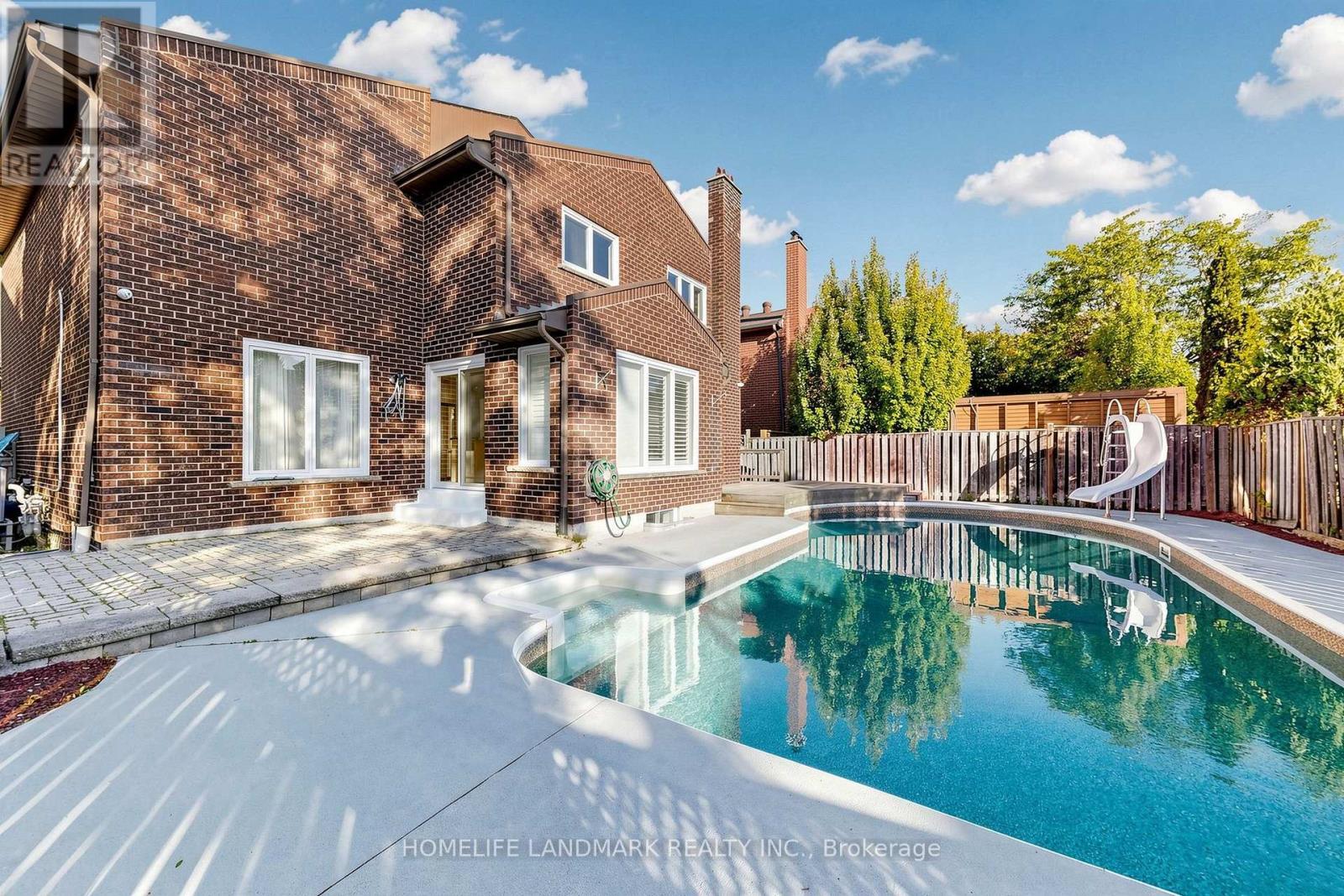 23 Hashbury Place, Markham, ON