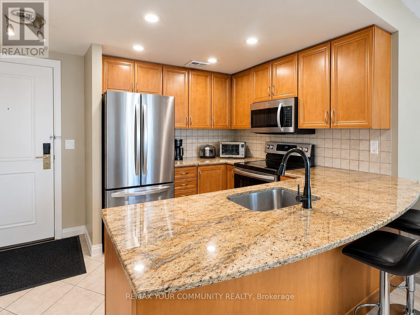 619 - 2737 Keele Street, Toronto, ON