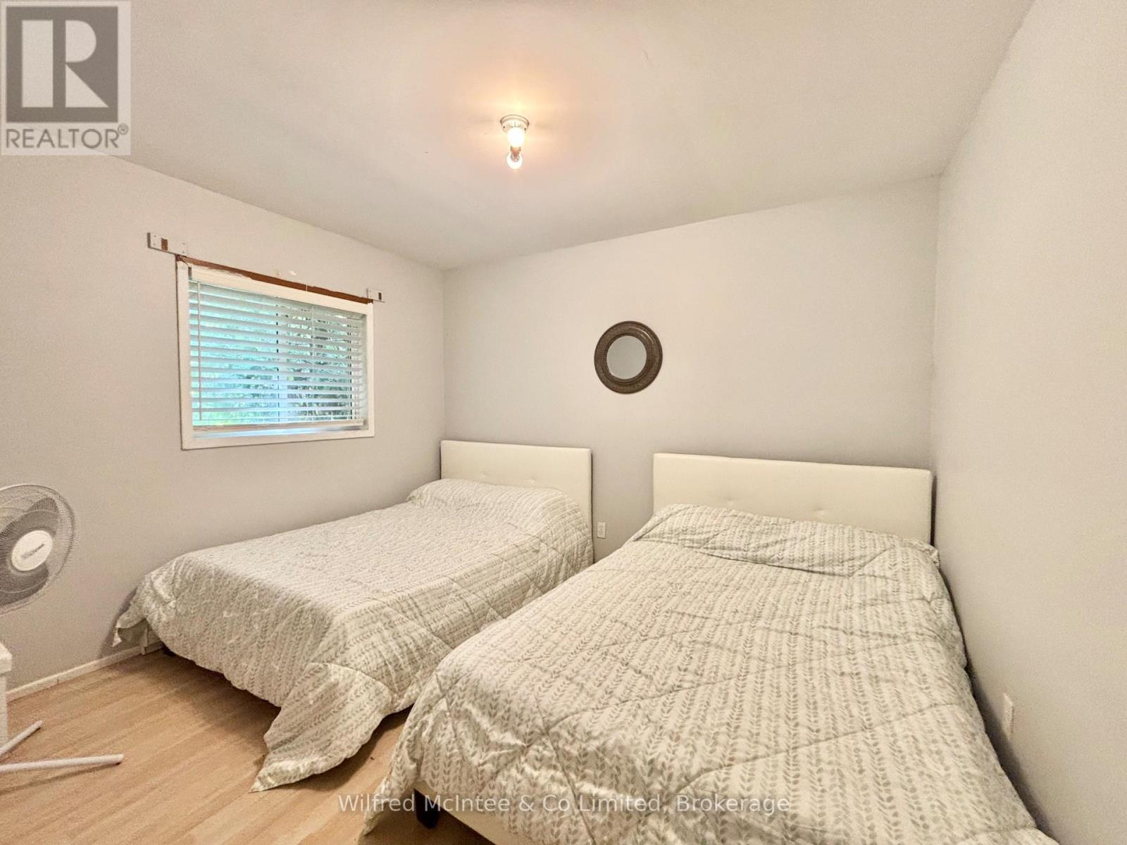 3 of 7 bedrooms - 7 3Rd Avenue S, Native Leased Lands, ON