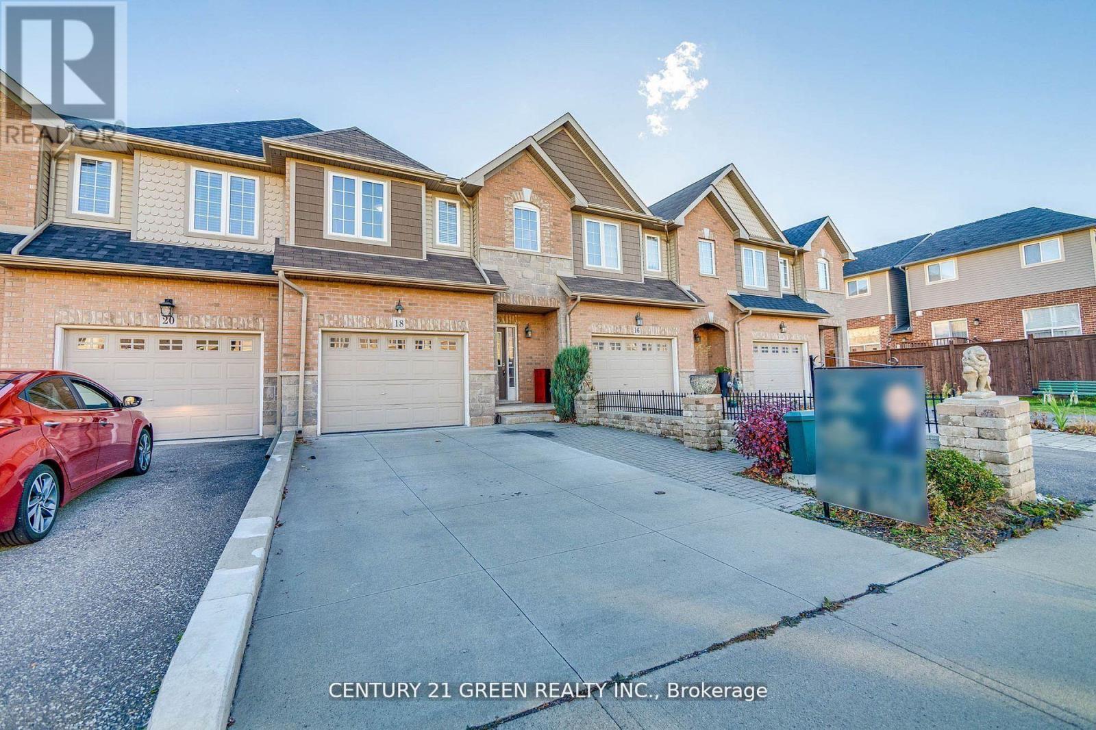 18 Palacebeach Trail, Hamilton, ON