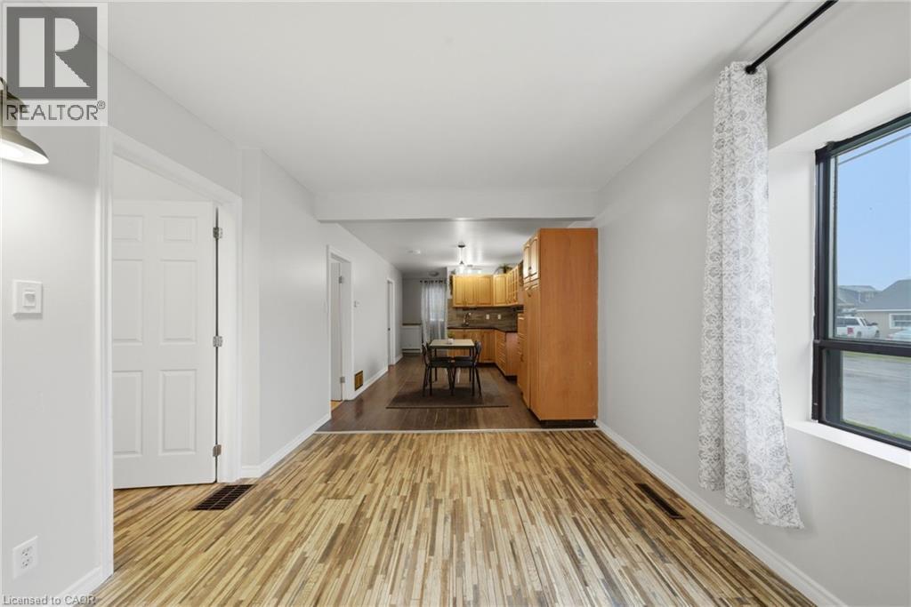 107 Broadway Street, Welland, ON