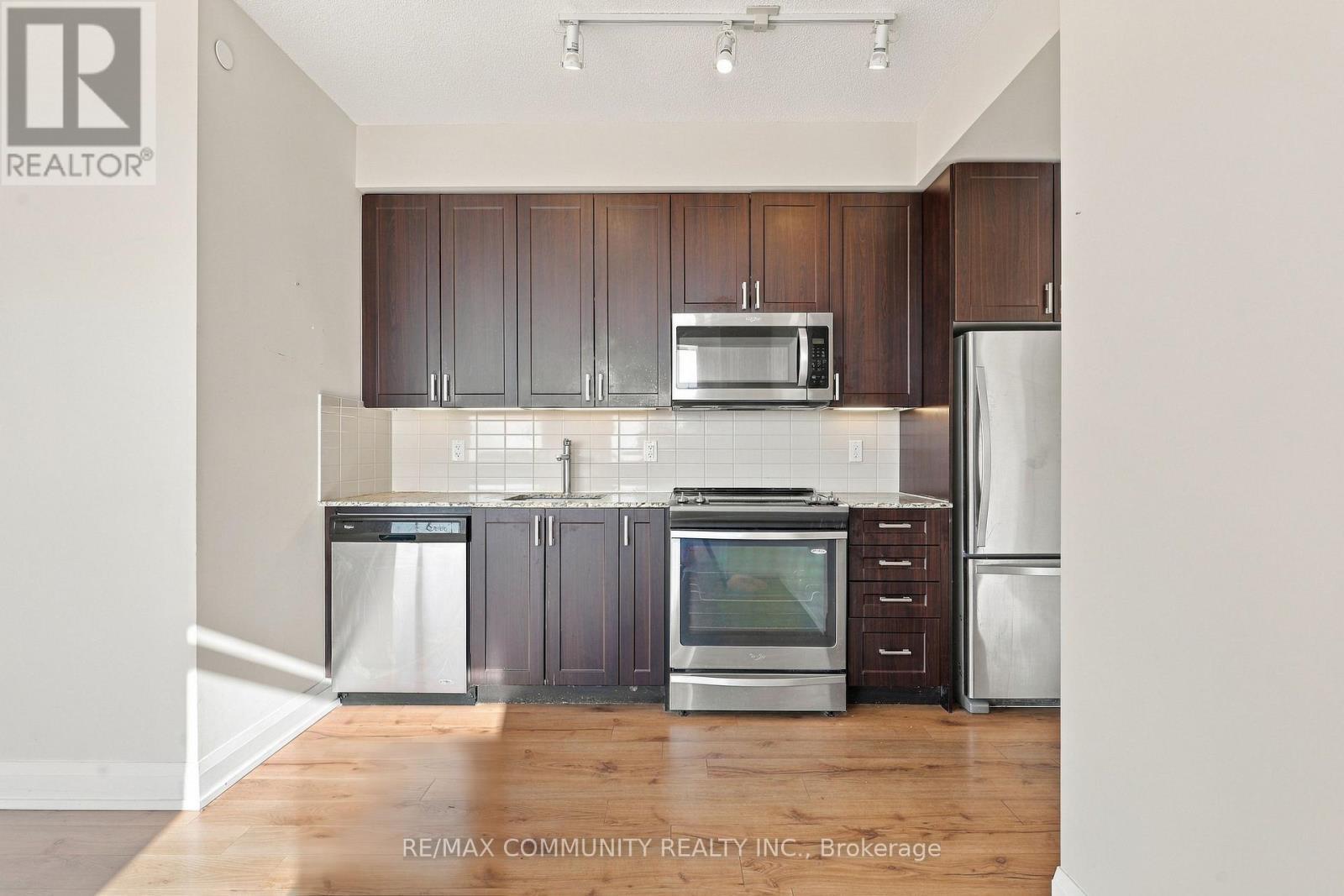 2111 - 18 Graydon Hall Drive, Toronto, ON