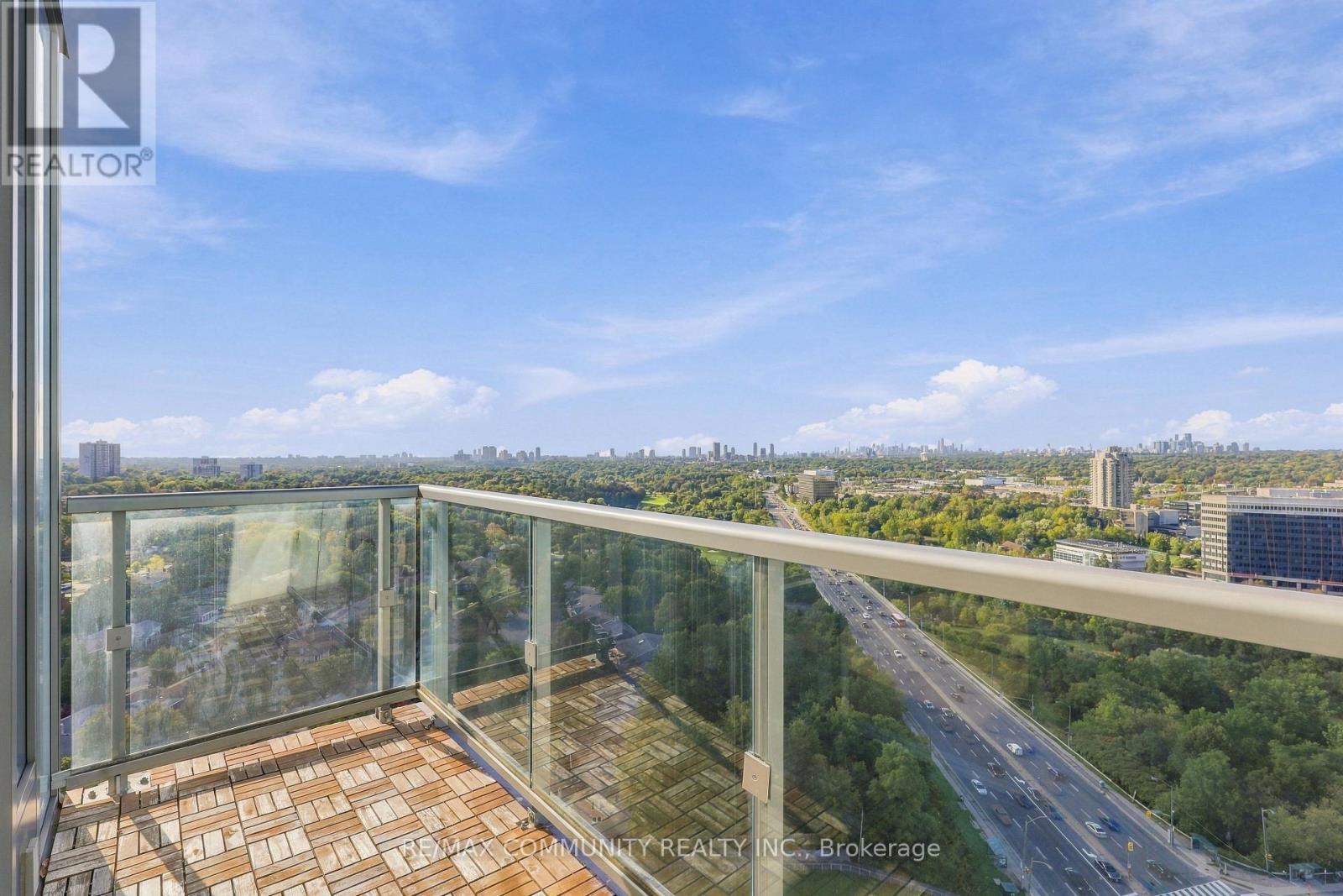 2111 - 18 Graydon Hall Drive, Toronto, ON