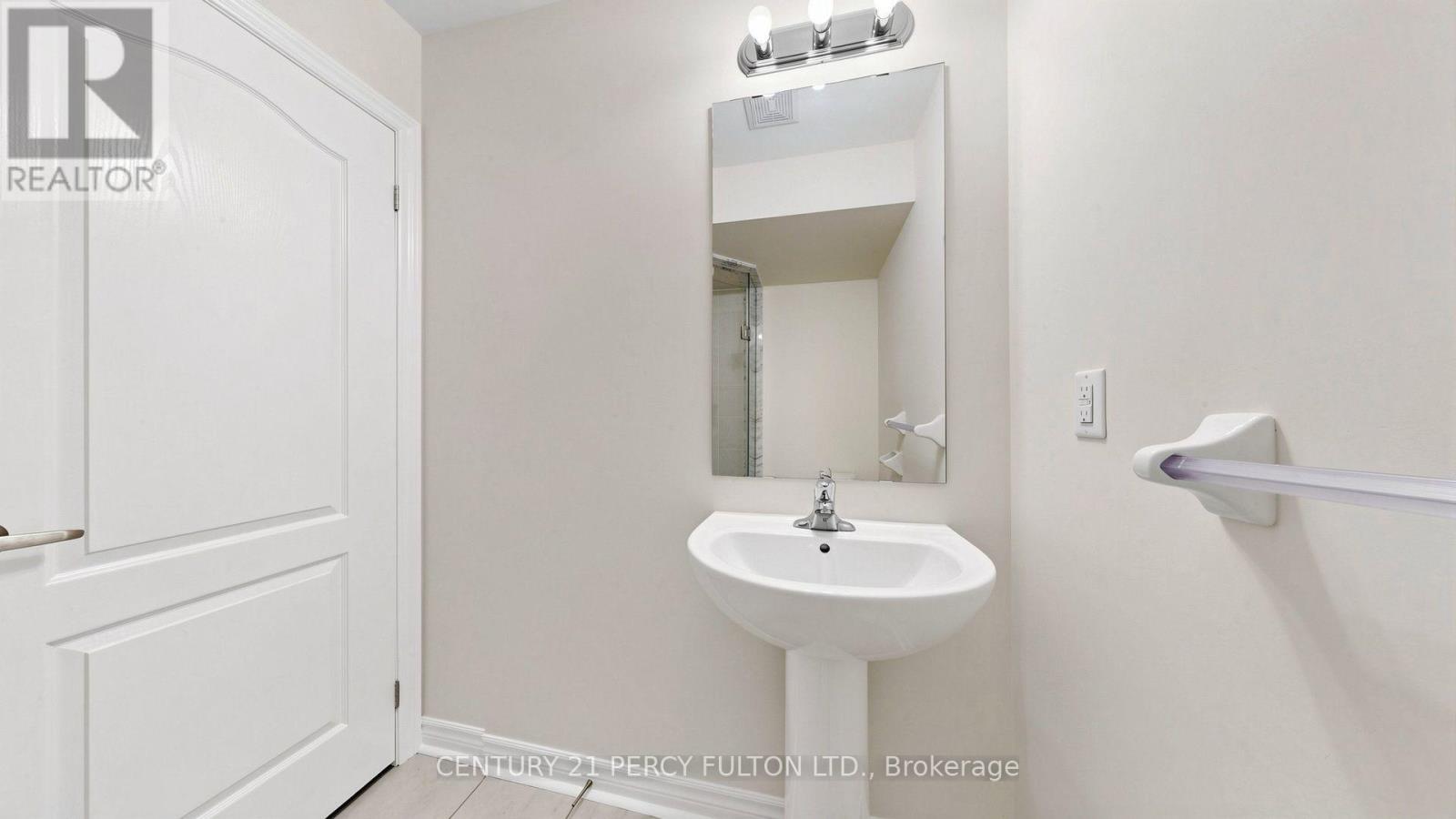 Ground Floor Family Room Bathroom - 64 Ferris Square, Clarington, ON