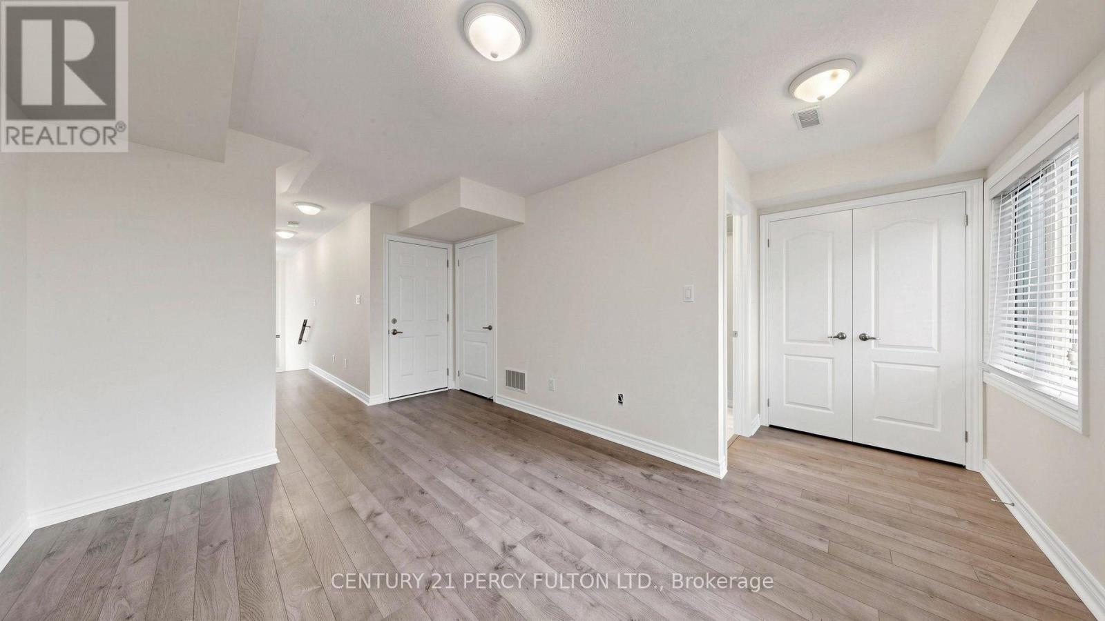 Ground Floor Family Room With Closet + 4pc Bath - 64 Ferris Square, Clarington, ON