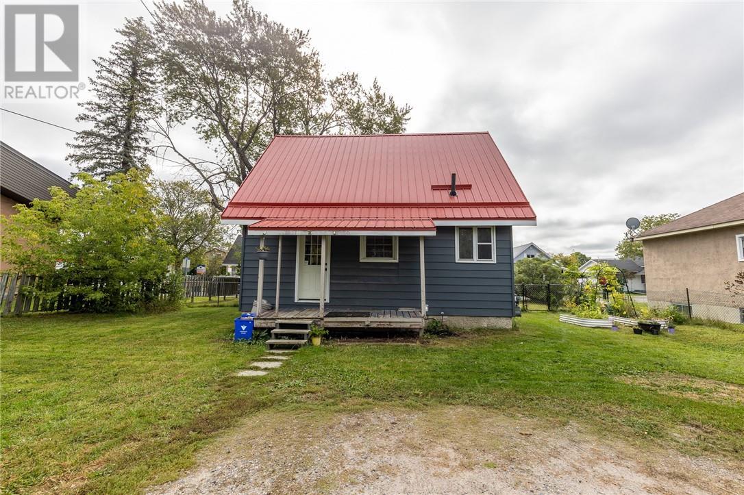 121 Mead Boulevard, Espanola, ON