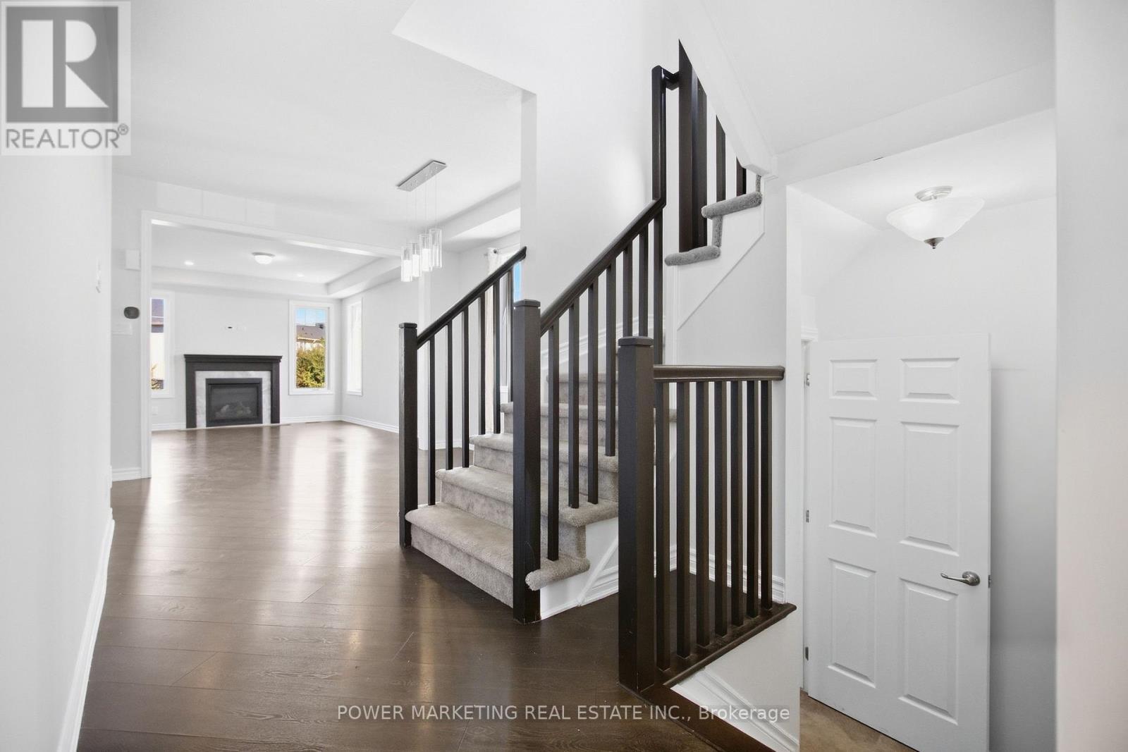 618 Monardia Way, Ottawa, ON