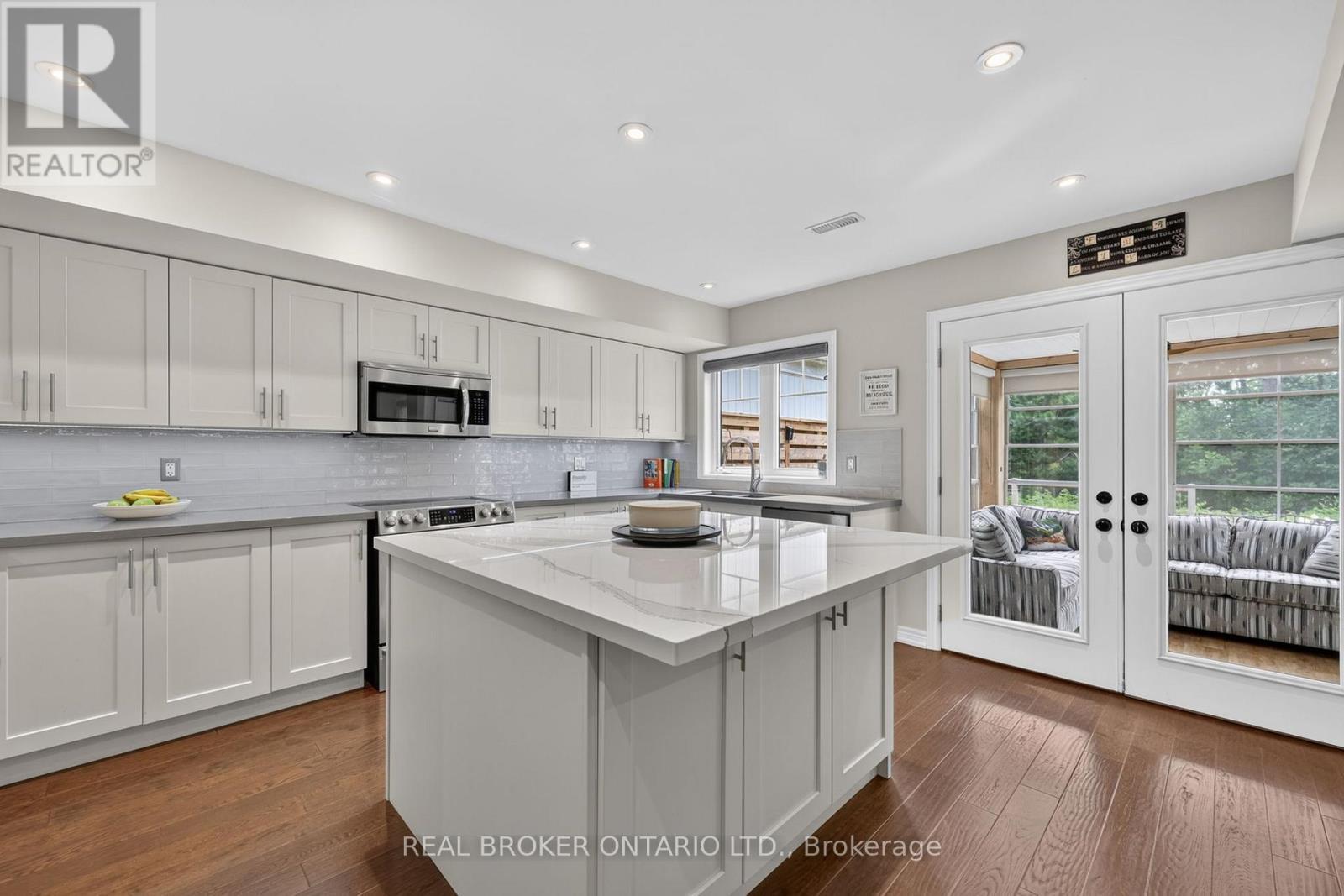 Kitchen - 30 Masters Crescent, Georgian Bay, ON
