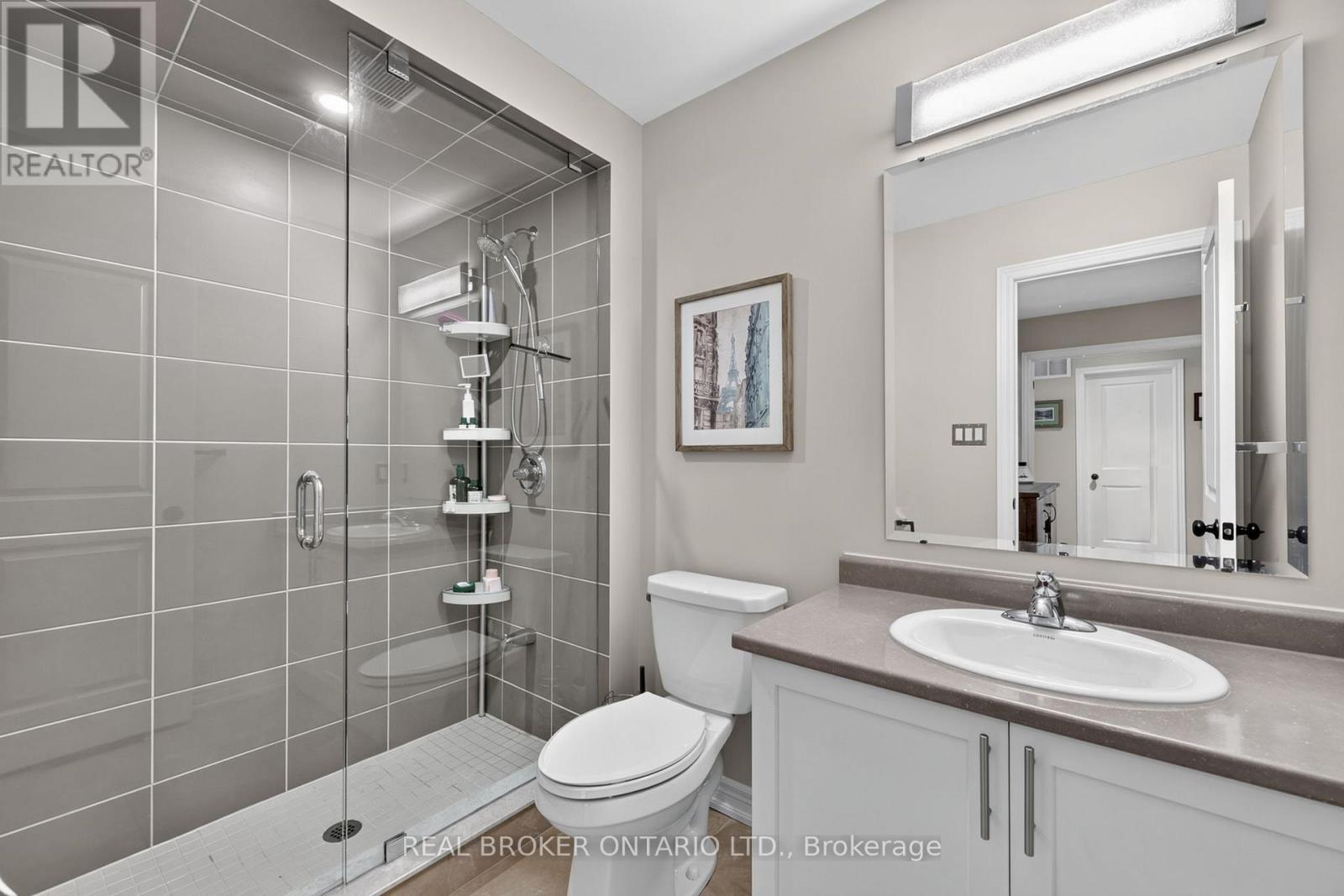 2nd Full Bathroom - 30 Masters Crescent, Georgian Bay, ON
