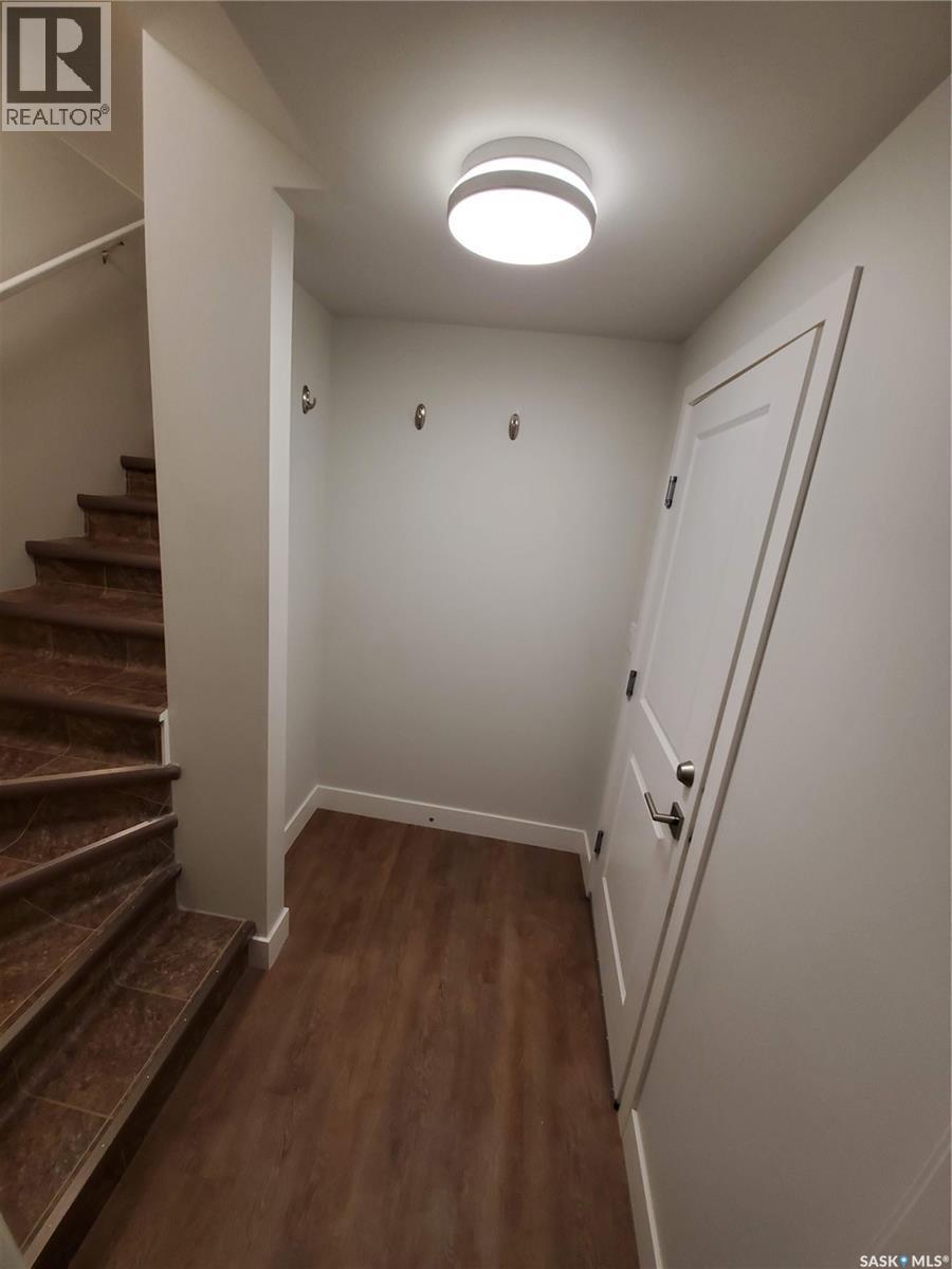 447 Eaton Lane, Saskatoon, SK