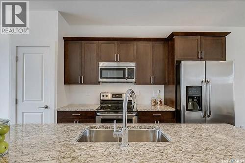 447 Eaton Lane, Saskatoon, SK 