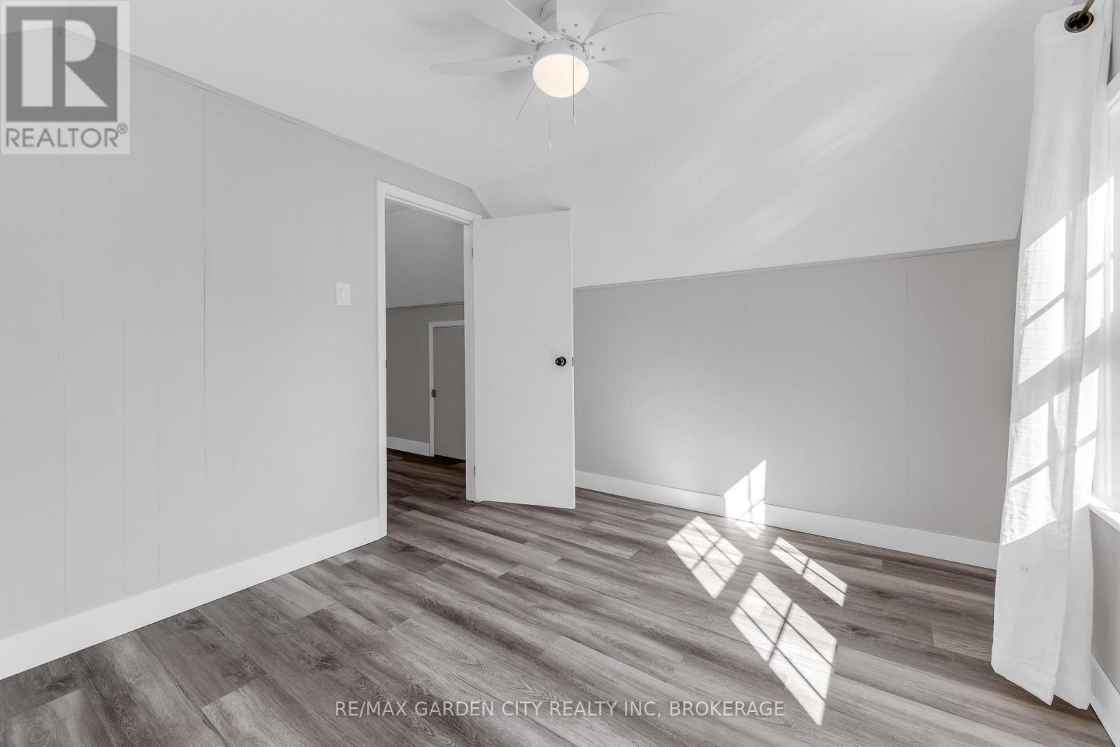 4 Manor Road, St. Catharines (Vine/Linwell), ON