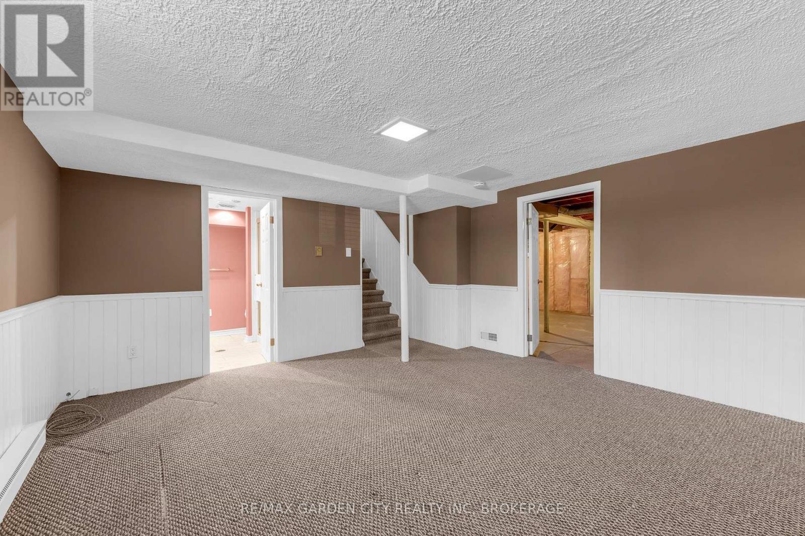 4 Manor Road, St. Catharines (Vine/Linwell), ON