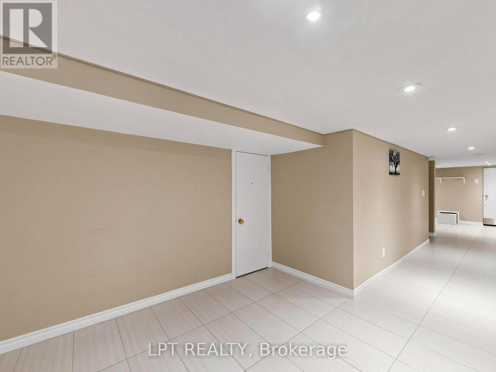 303 Oakwood Avenue, Toronto, ON