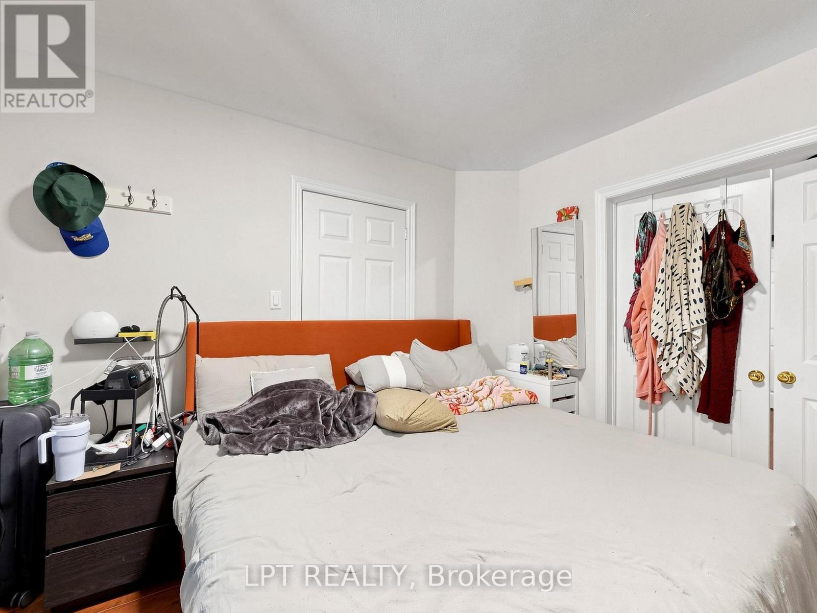 303 Oakwood Avenue, Toronto, ON