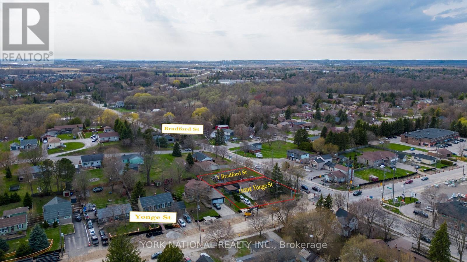 19392 Yonge Street, East Gwillimbury, ON