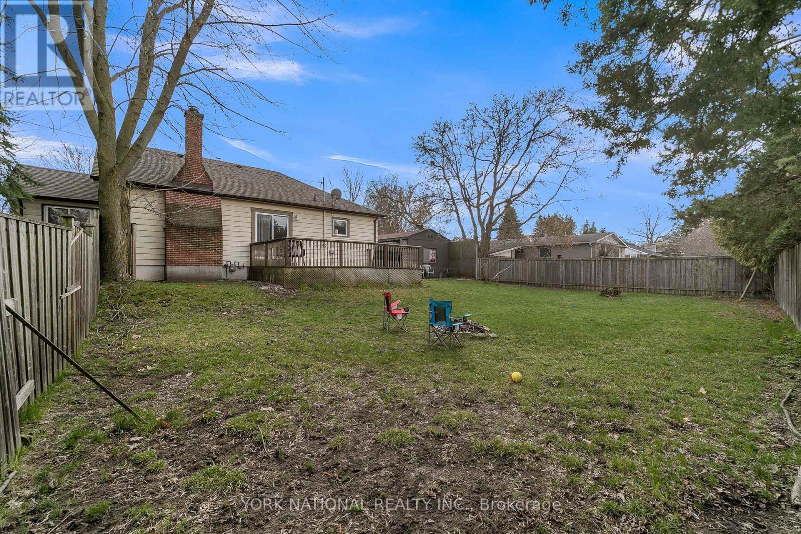19392 Yonge Street, East Gwillimbury, ON