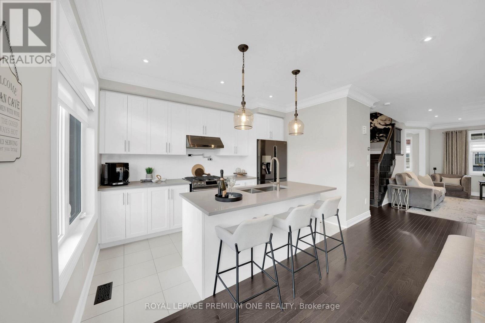 86 Glazebrook Drive, Vaughan, ON
