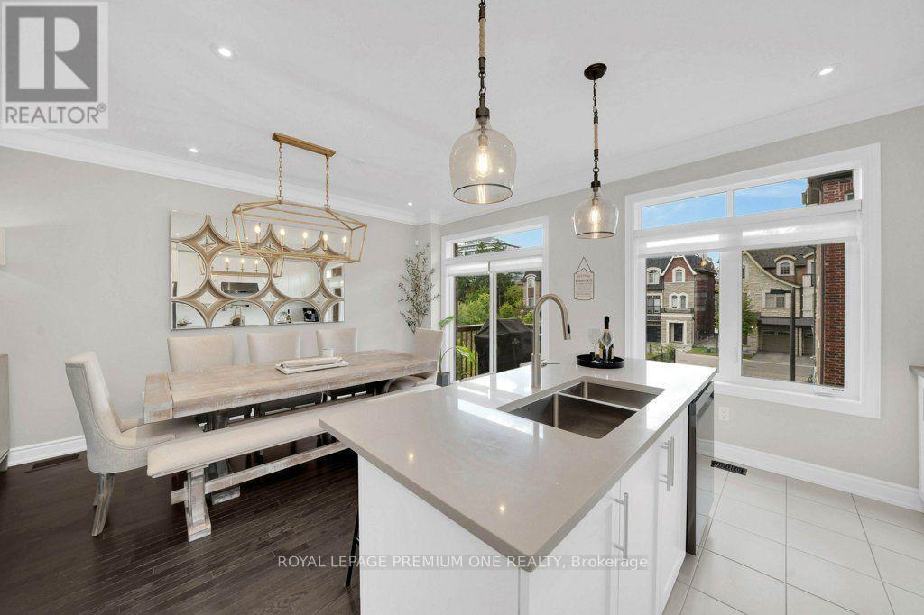 86 Glazebrook Drive, Vaughan, ON