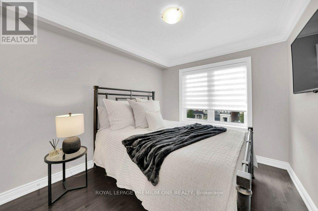 86 Glazebrook Drive, Vaughan, ON