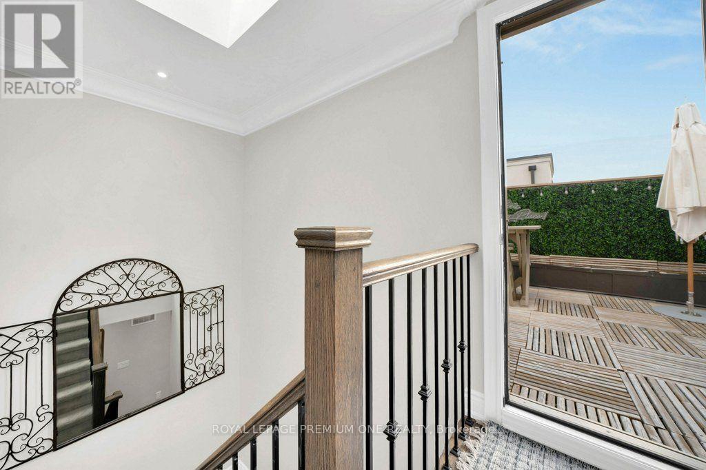 86 Glazebrook Drive, Vaughan, ON