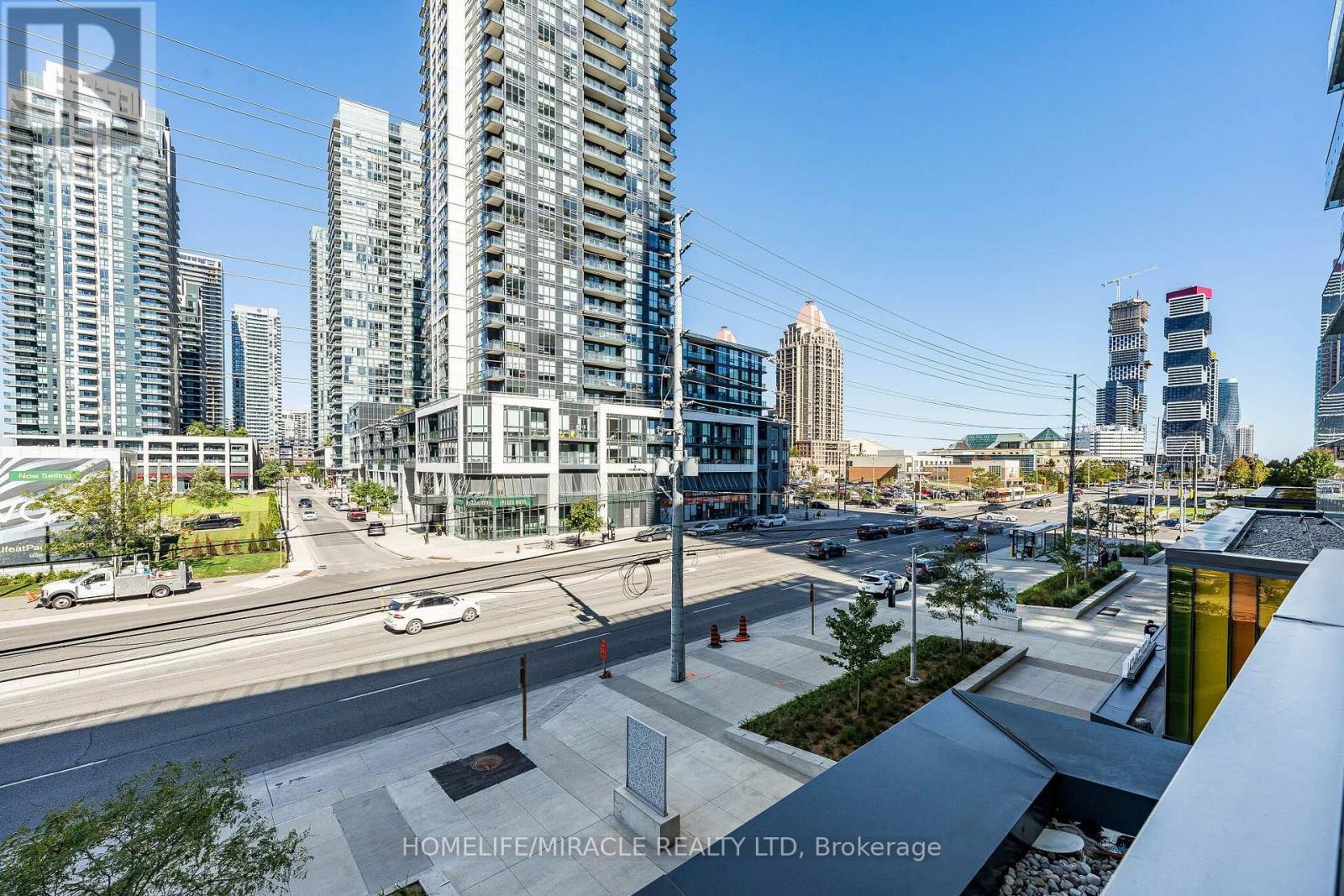 209 - 3900 Confederation Parkway, Mississauga, ON