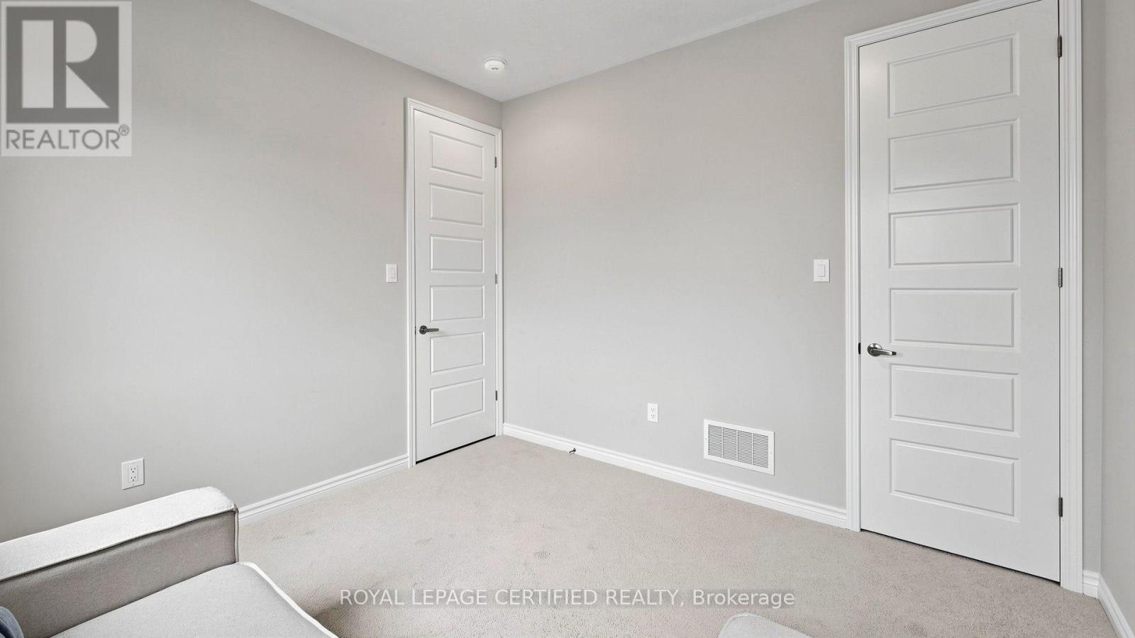 1519 Whitlock Avenue, Milton, ON