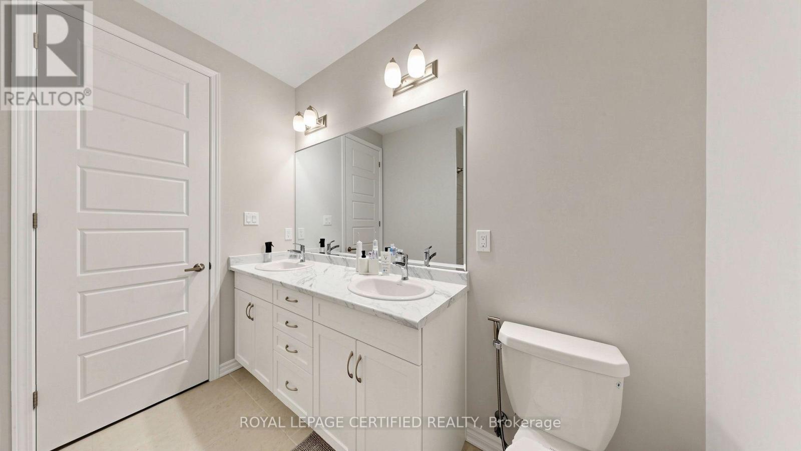 1519 Whitlock Avenue, Milton, ON