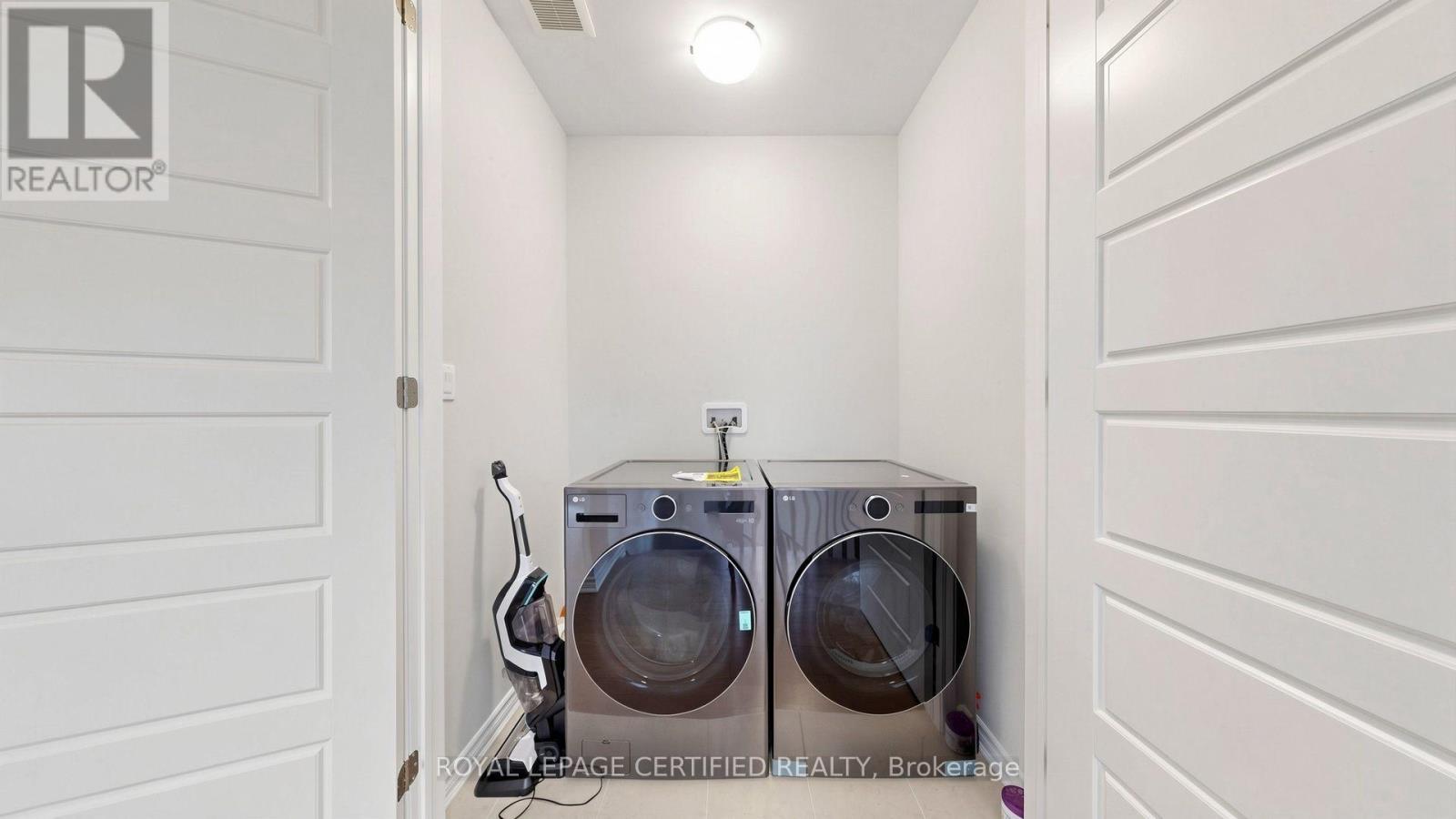 1519 Whitlock Avenue, Milton, ON