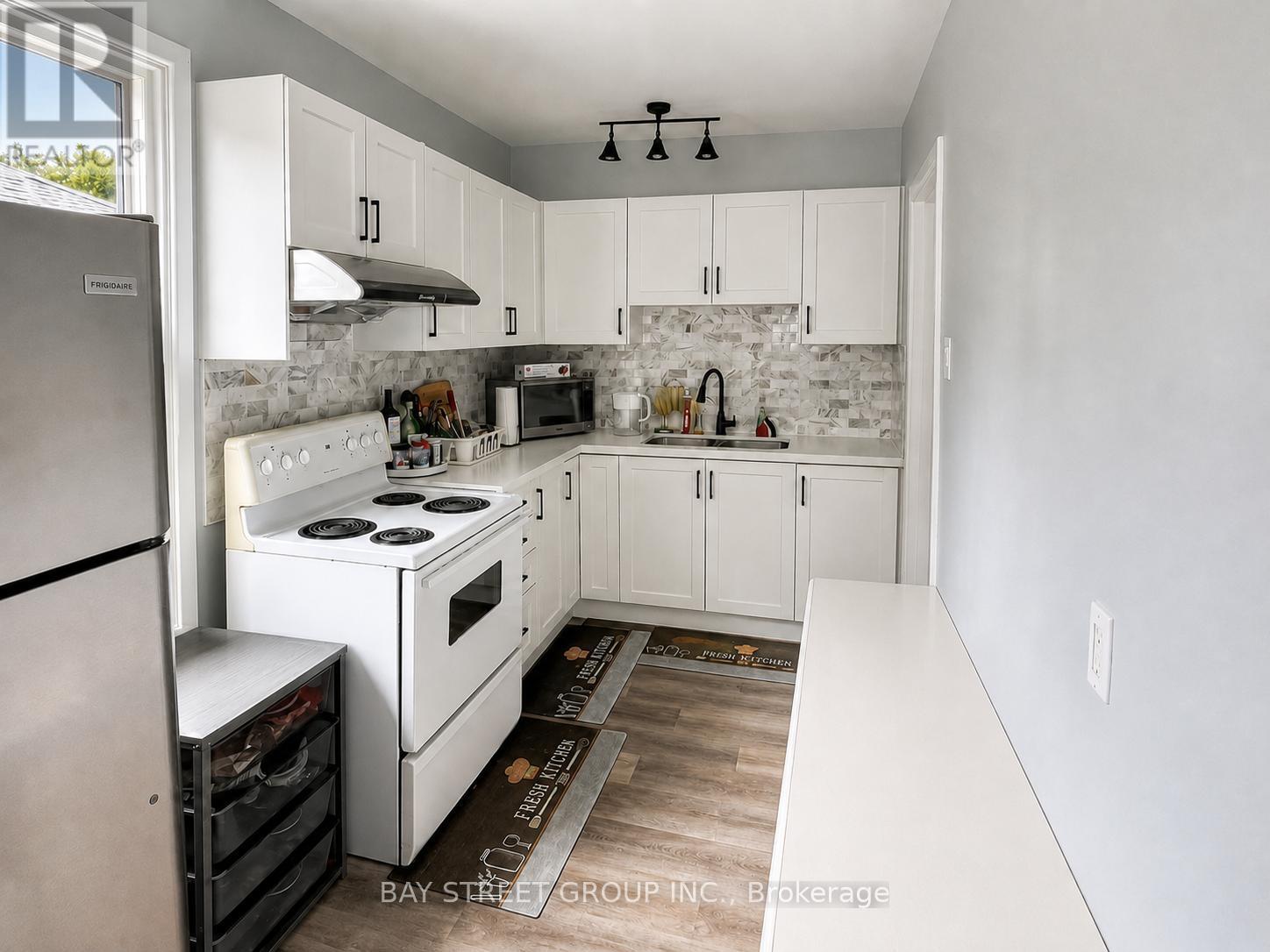 188 Haddon Avenue S, Hamilton, ON