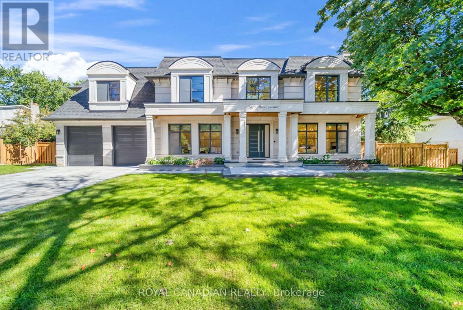 1470 Albion Avenue, Oakville, ON