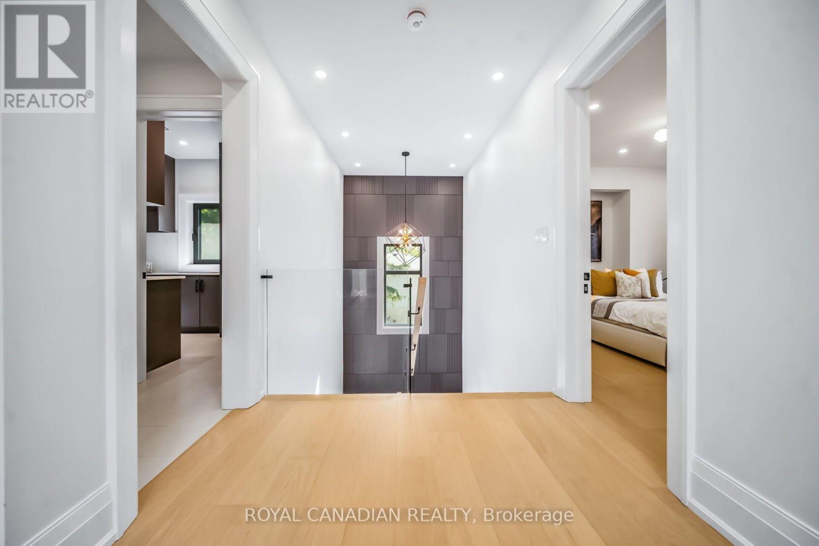 1470 Albion Avenue, Oakville, ON