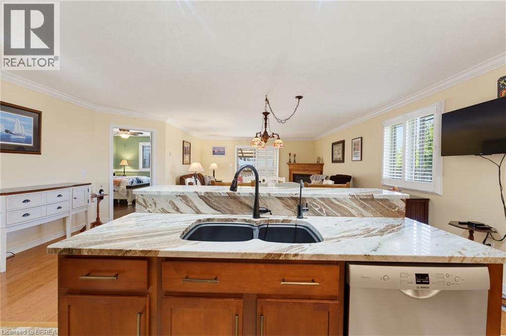 601 Conklin Road Unit# 8, Brantford, ON