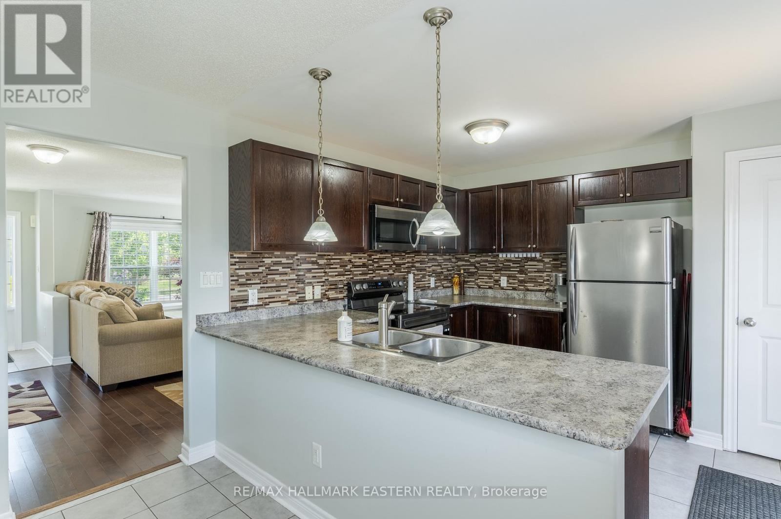 247 Bowen Drive, Peterborough (Northcrest Ward 5), ON