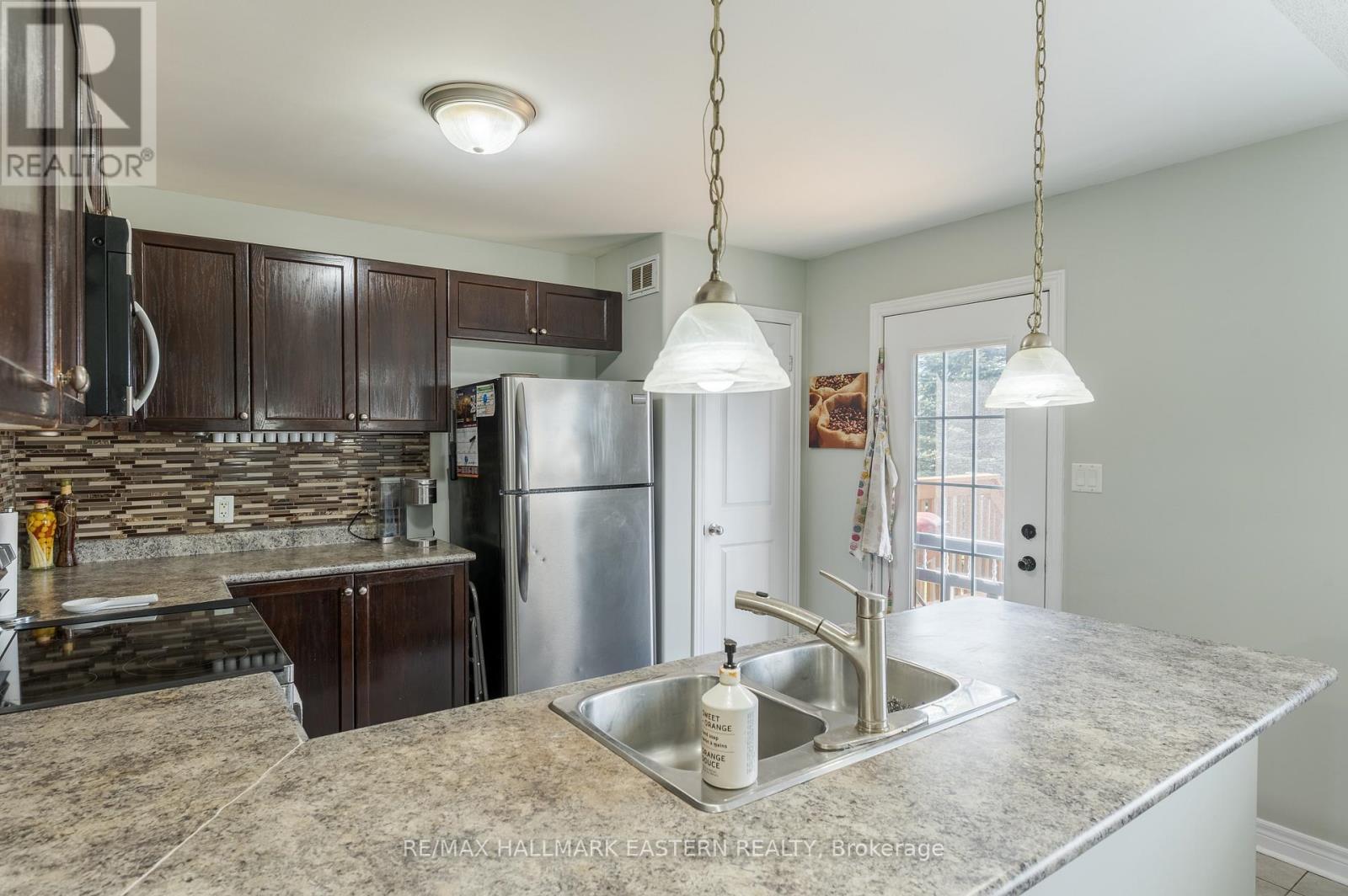 247 Bowen Drive, Peterborough (Northcrest Ward 5), ON