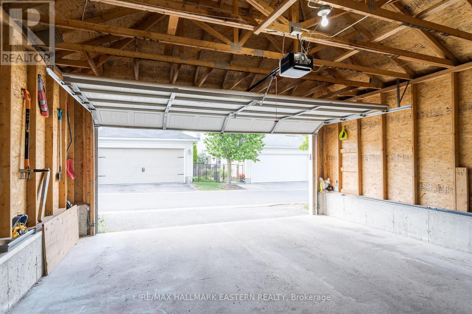 247 Bowen Drive, Peterborough (Northcrest Ward 5), ON