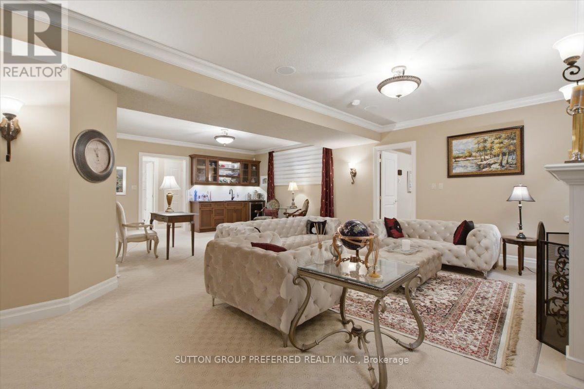 63 - 725 Eagletrace Drive, London North (North R), ON