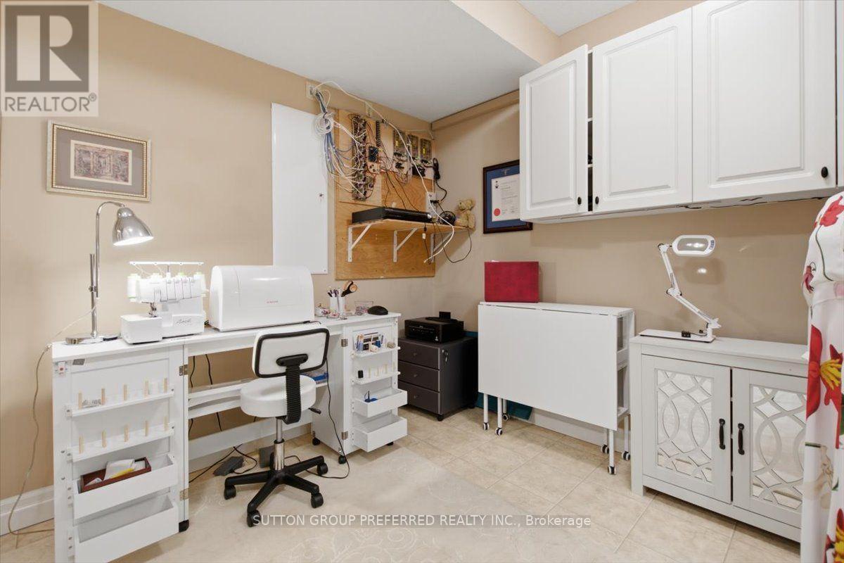63 - 725 Eagletrace Drive, London North (North R), ON