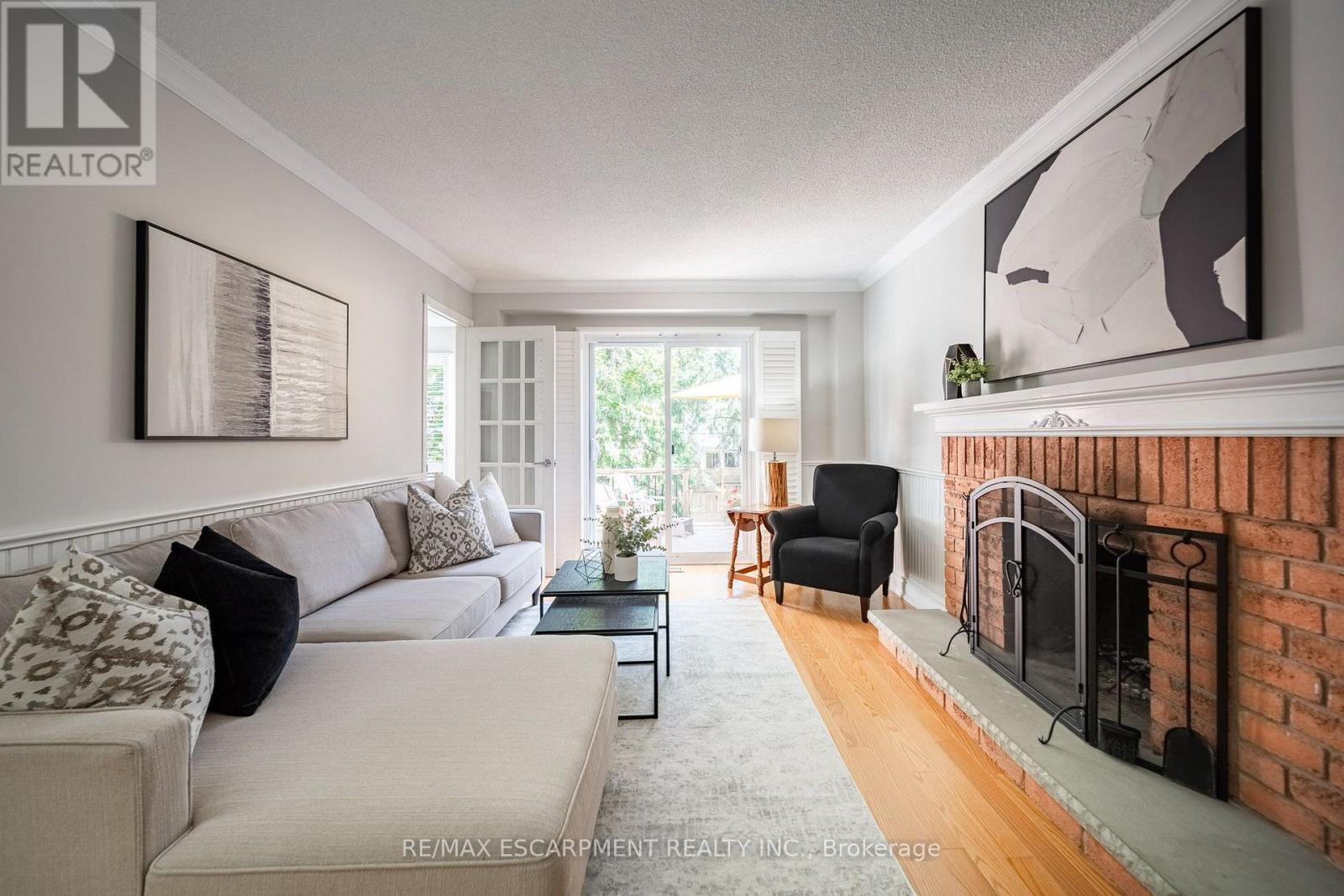 3212 Pinemeadow Drive, Burlington, ON