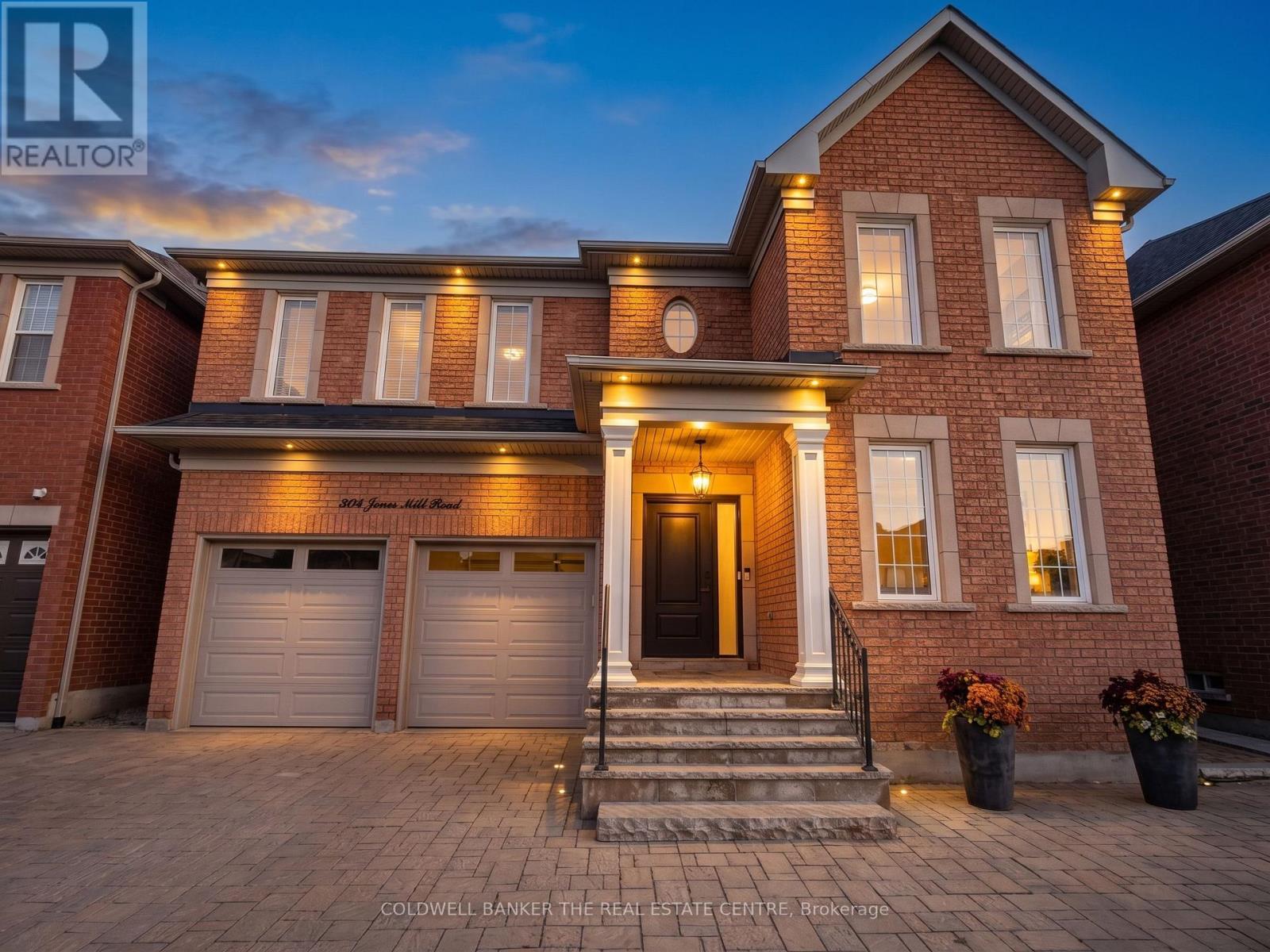 304 Tower Hill Road, Richmond Hill, ON