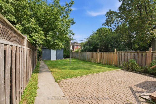 126 Niagara Street, Hamilton, ON 
