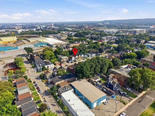 126 Niagara Street, Hamilton, ON 