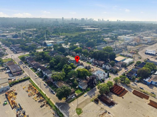 126 Niagara Street, Hamilton, ON 
