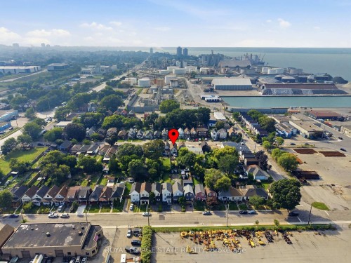 126 Niagara Street, Hamilton, ON 